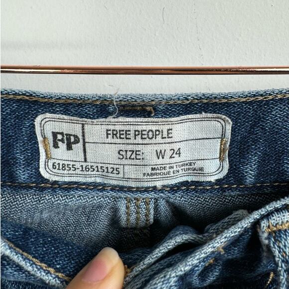 Free People Medium Wash Mid Rise Soft Stretch Classic Preppy Skinny Jeans 24 - Picture 5 of 11